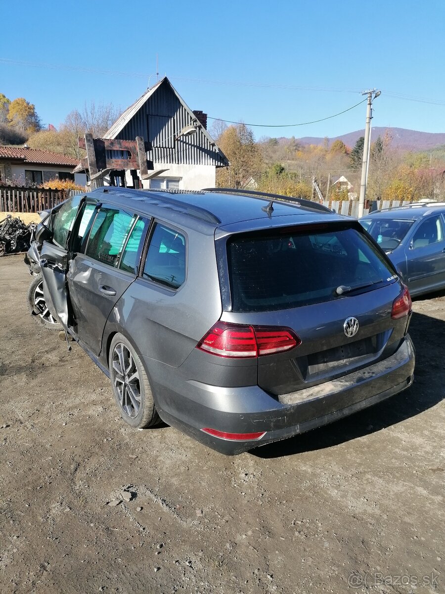 Golf 7 combi R. Line