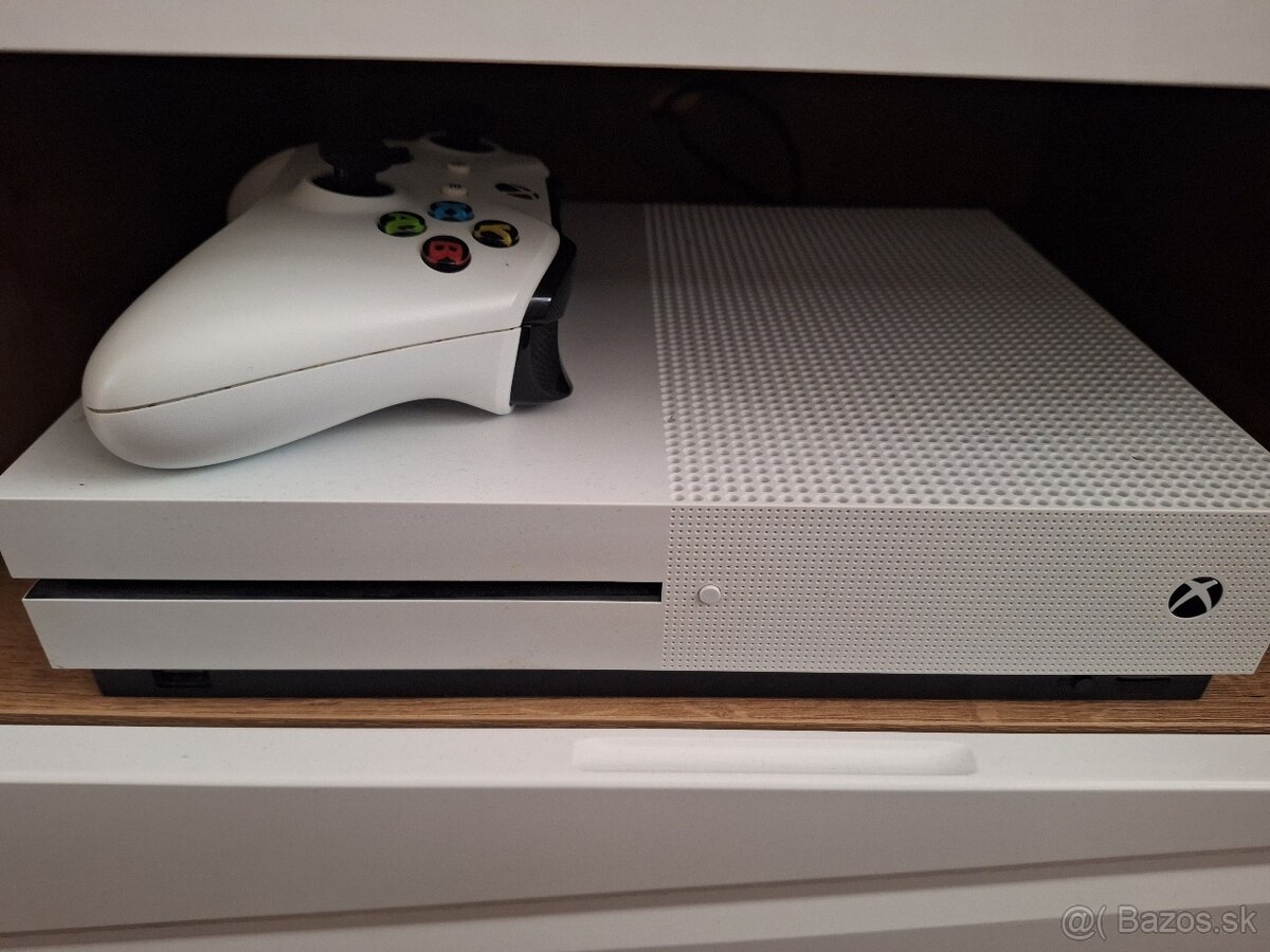 Xbox one S 1Tb