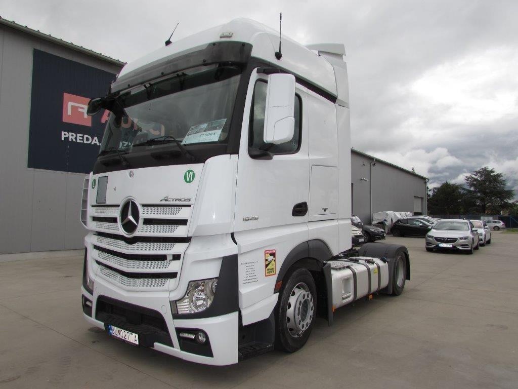 Predám MERCEDES BENZ Actros Mega BL027