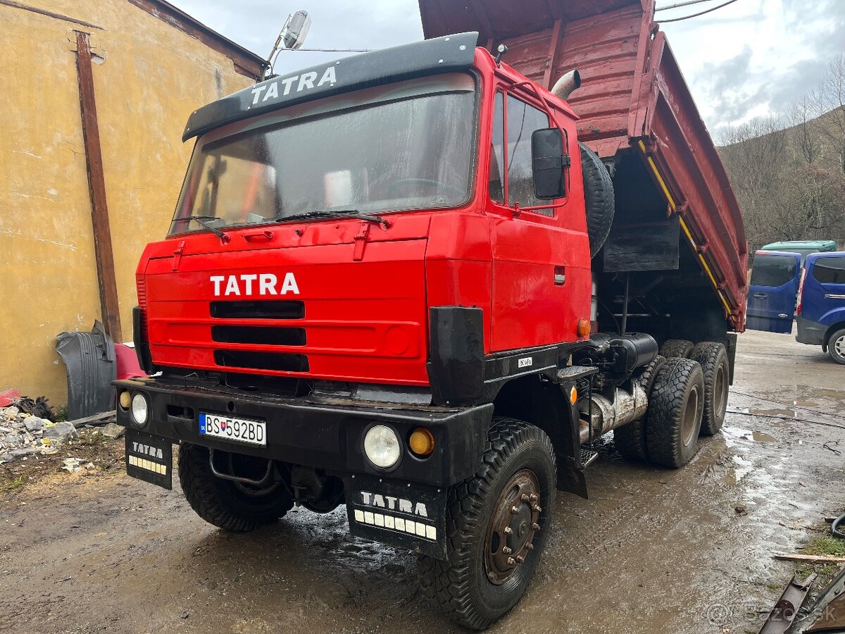 Tatra 815