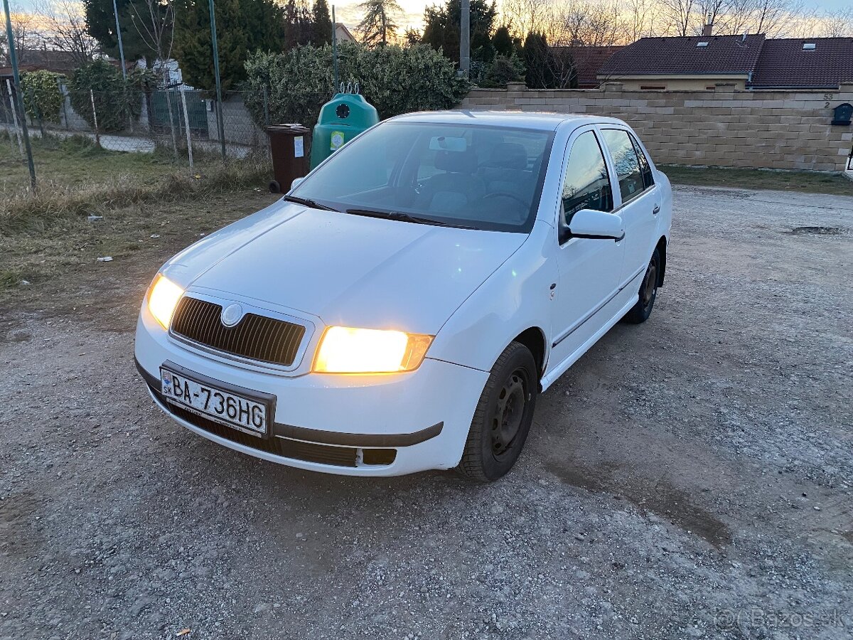 Škoda fabia 1.4 sedan  16 v