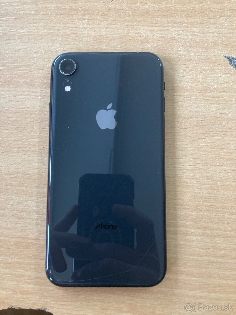 iPhone XR 64Gb