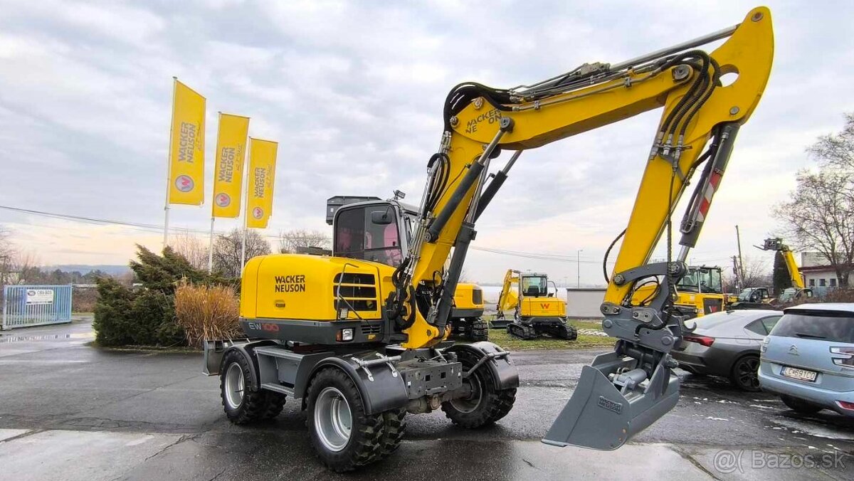 Wacker Neuson EW100 - kolesové rýpadlo