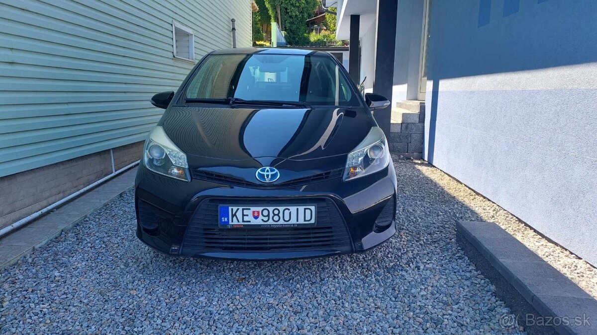 Toyota Yaris Hybrid