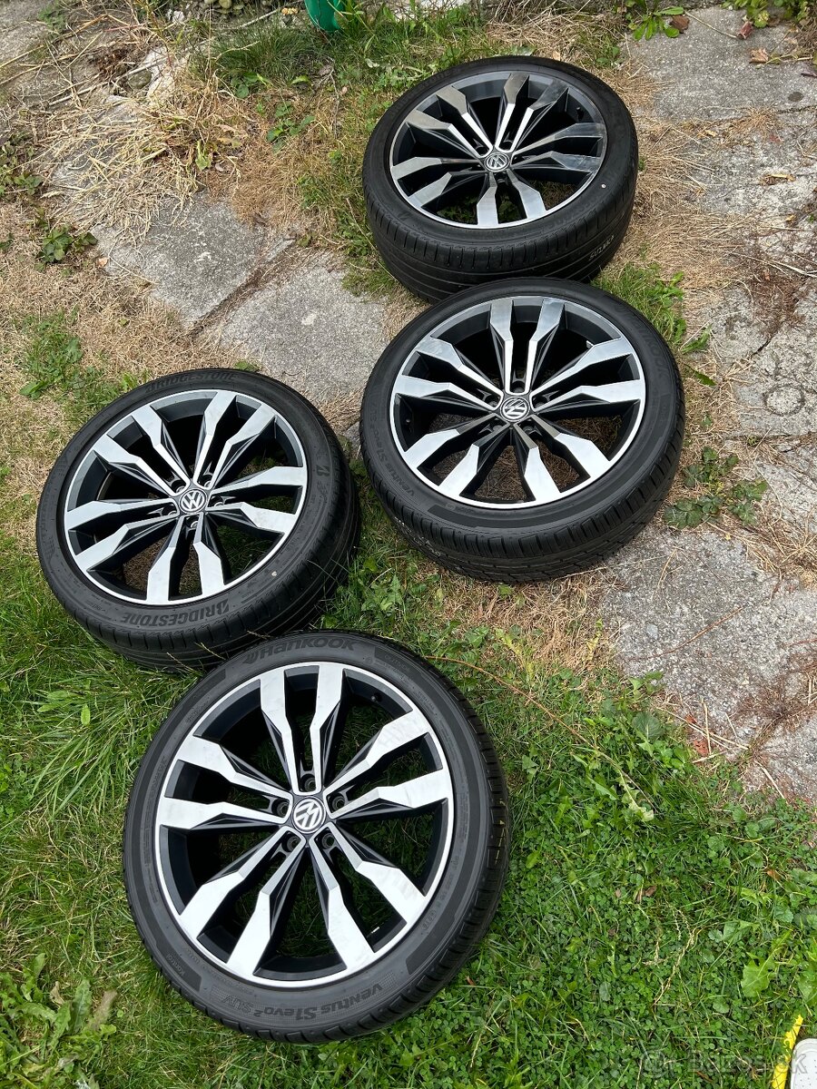 5x112 SUZUKA R20 255/40 volkswagen tiguan rline