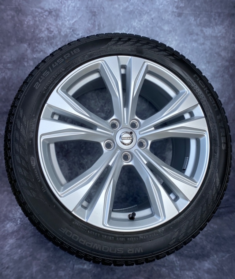 Originální zimní sada Volvo V90 / S90 245/45R18 100V