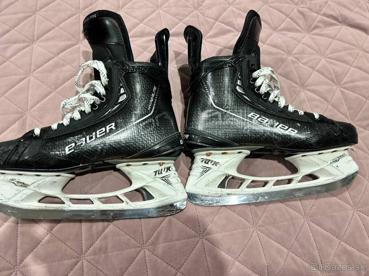 KORČULE BAUER HYPERLITE - 8 D - BLACK - MADE IN CANADA