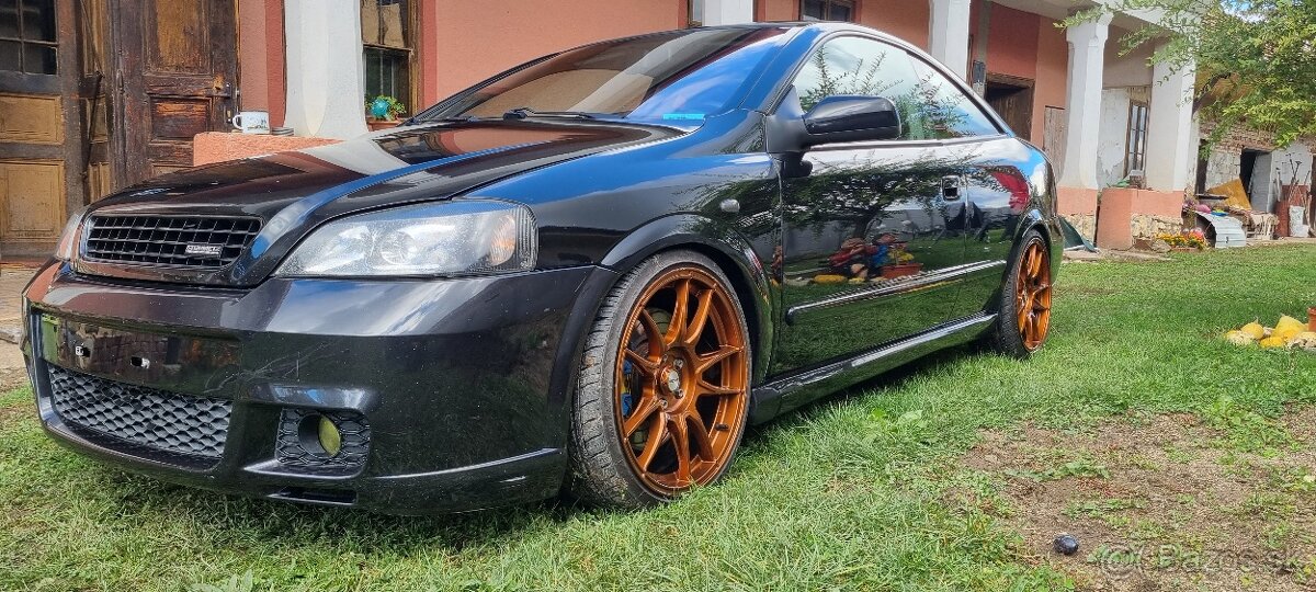 Opel astra coupe 2.0 turbo