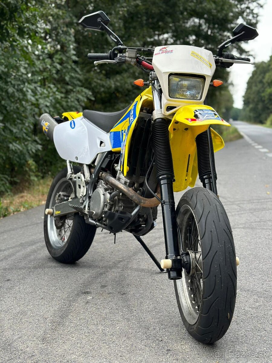 Suzuki dr-z 400