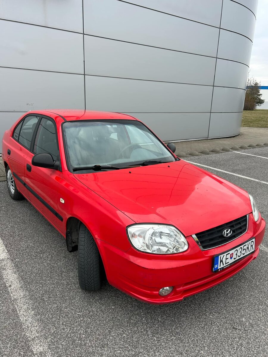 Hyundai Accent 1.3i STK EK 8/26