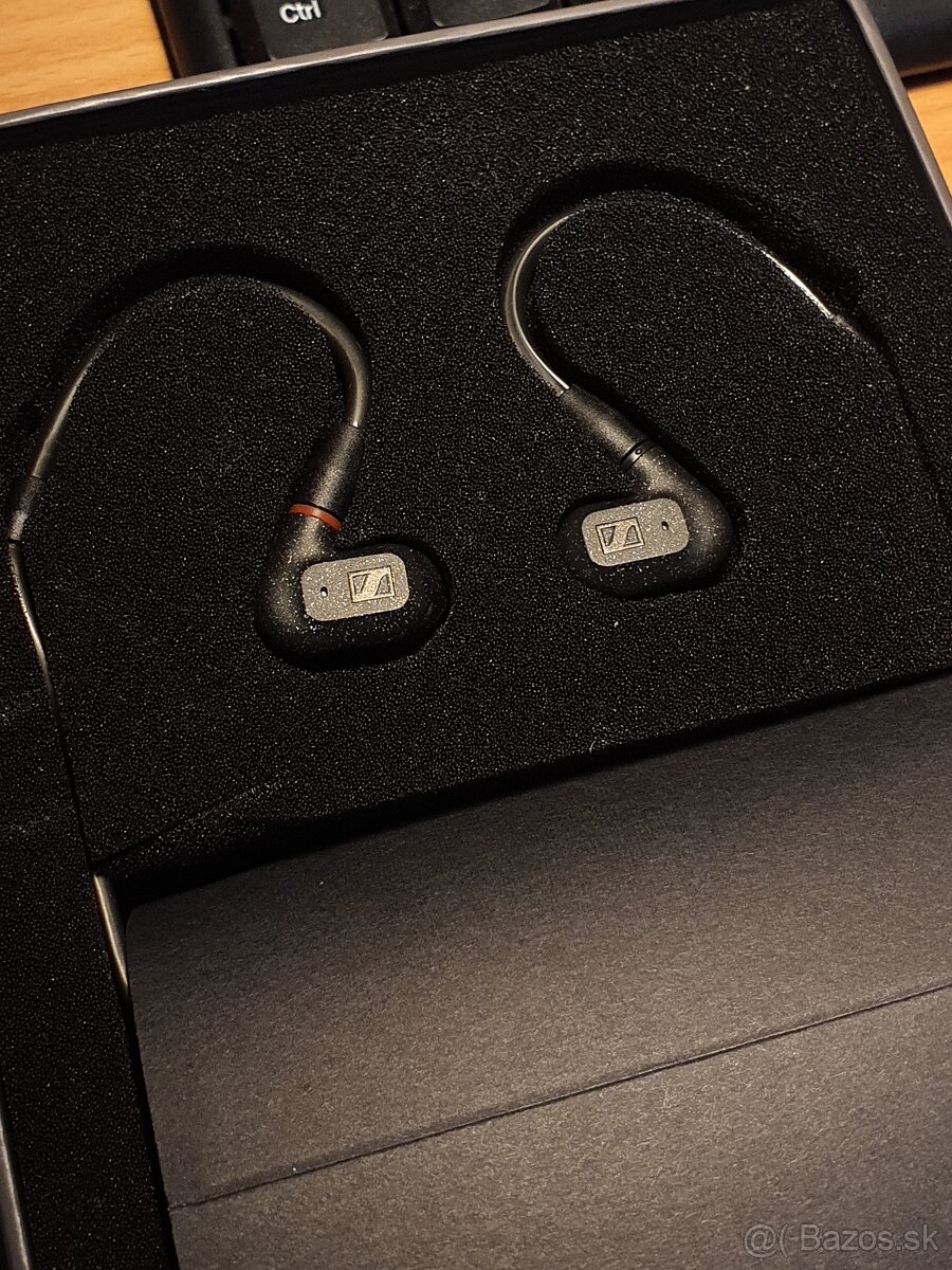 Sennheiser IE 300