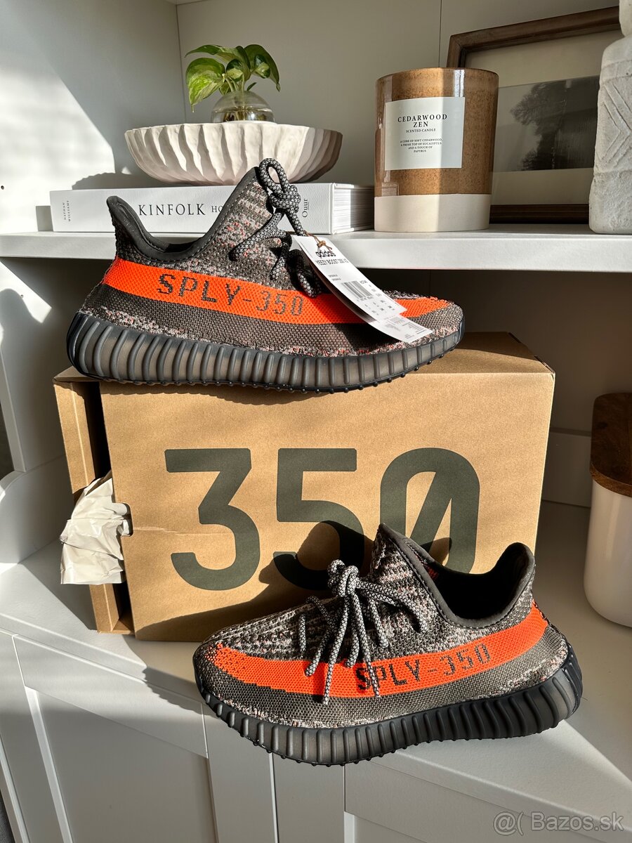 Yeezy boost 350 V2