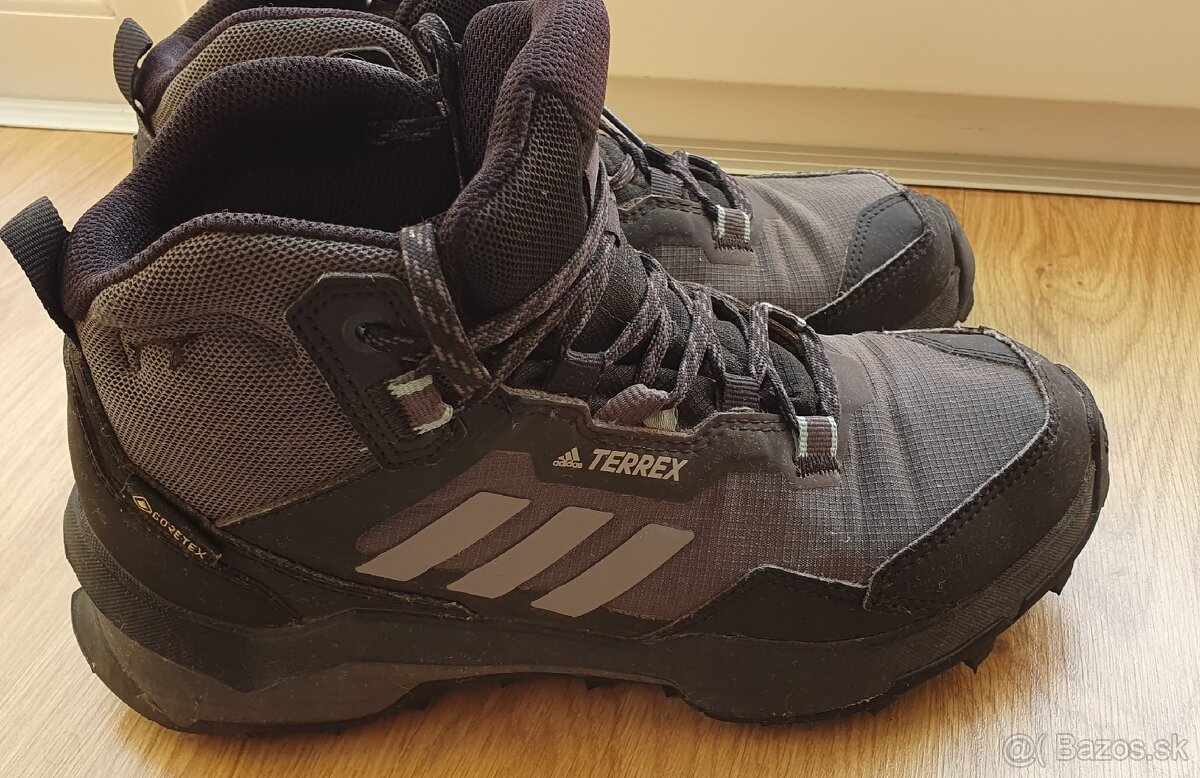 Adidas Terrex turisticke topanky