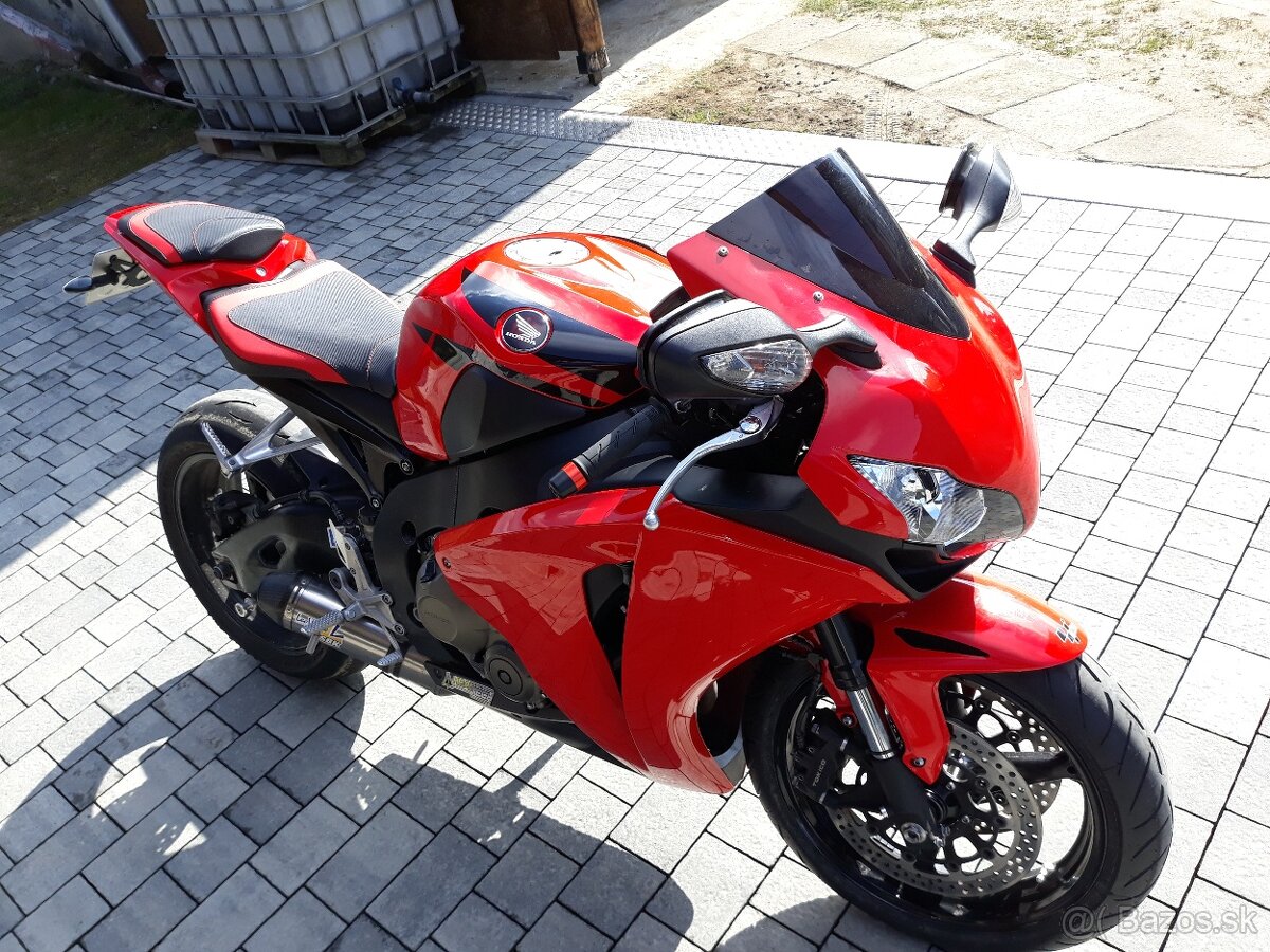 Honda cbr 1000rr sc59