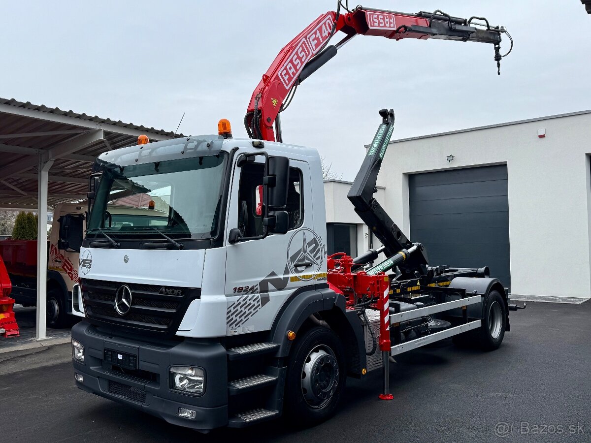 MERCEDES-BENZ AXOR 1824 HÁKOVÝ NOSIČ HYDRAULICKÁ RUKA