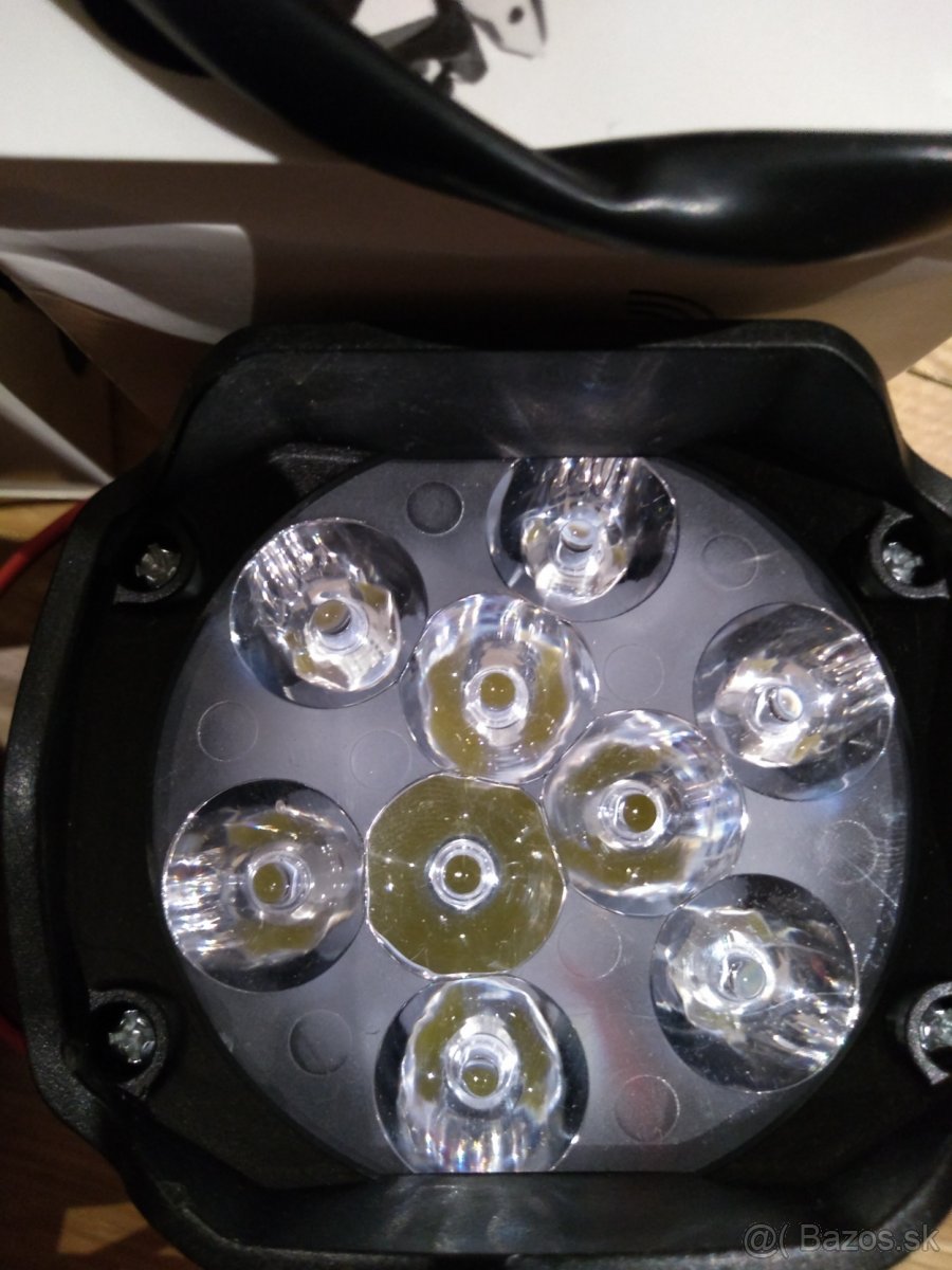 LED svetlá 900Lm