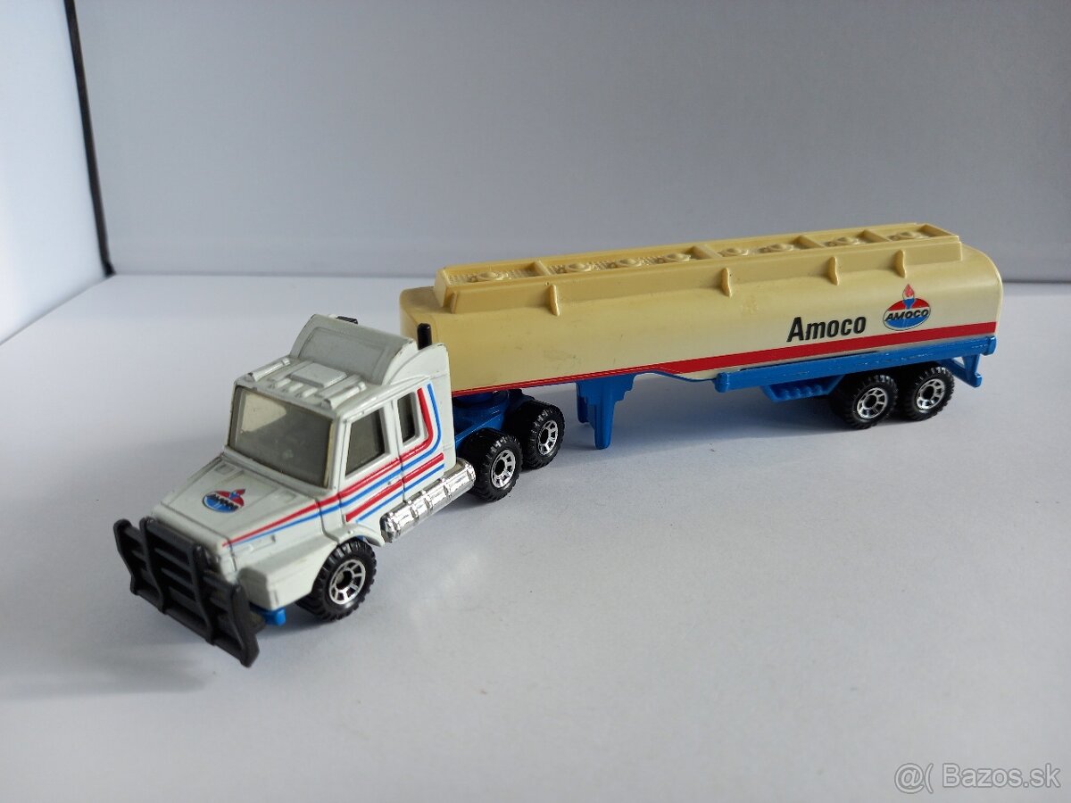 MATCHBOX CONVOY -SCANIA T142 PETROL TANKER AMOCO-REZERVOVANÉ