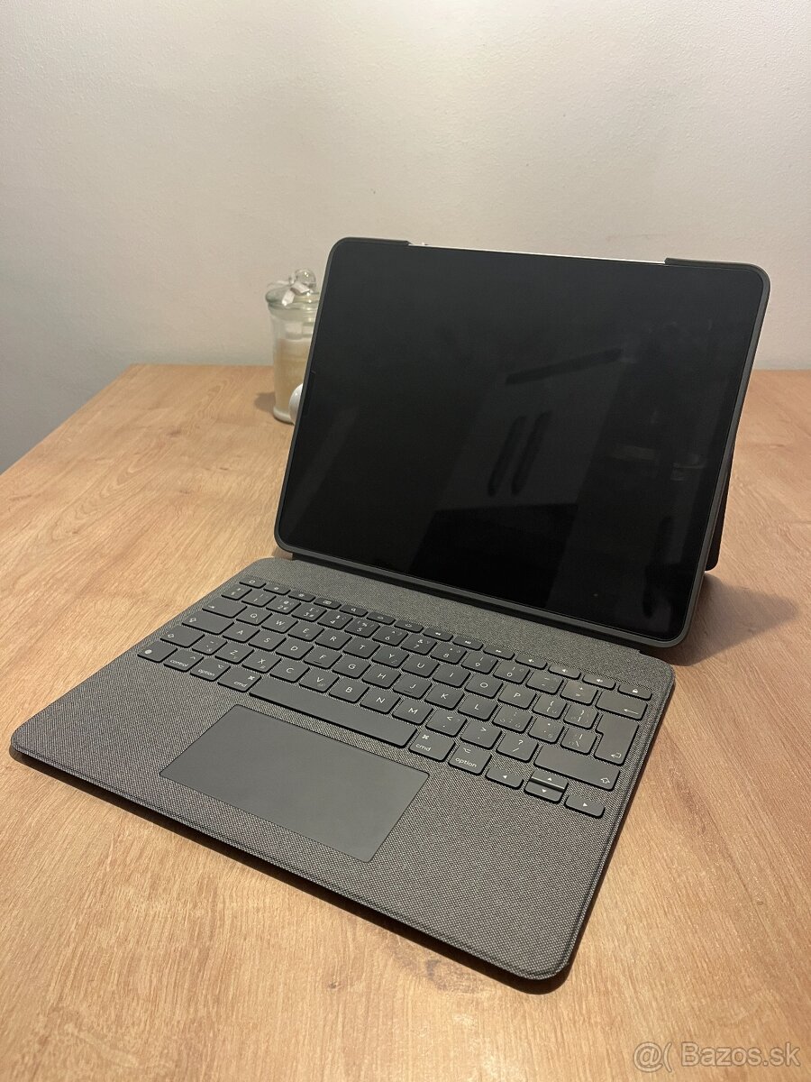 iPad PRO M2 256GB Wi-Fi + Logitech Combo Touch