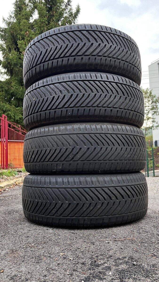 ☑️❄️Celoročné pneu 215/55 r18