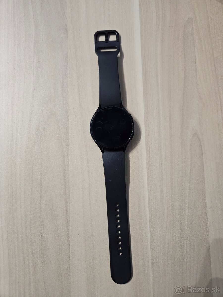 Samsung Galaxy Watch 4 44mm čierne