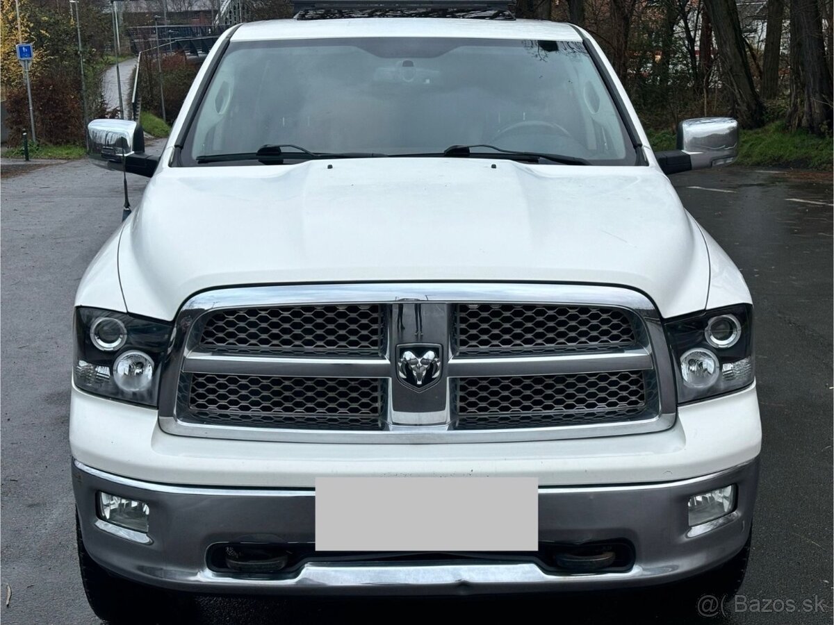 DODGE RAM 5,7HEMI LARAMIE