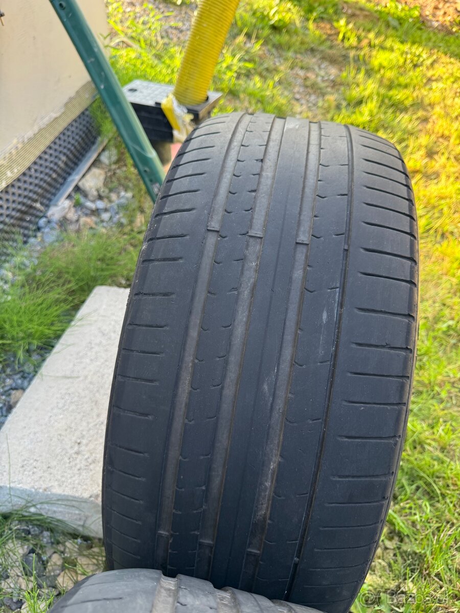 Pirelli P Zero 111 Y runflat dvojrozmer