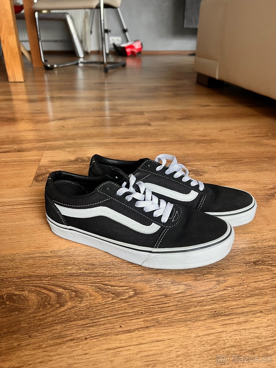 Vans tenisky veľkosť 40,5