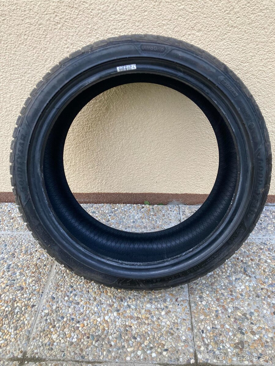 GOOD YEAR ultragrip 225/40 r18