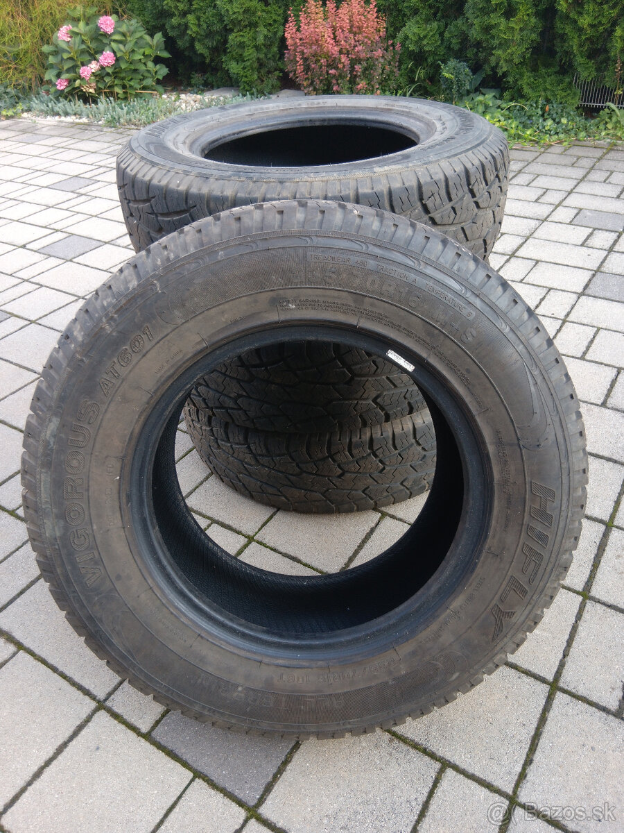 Predám Pneu Hifly AT601 235/70 R16 M+S SUV