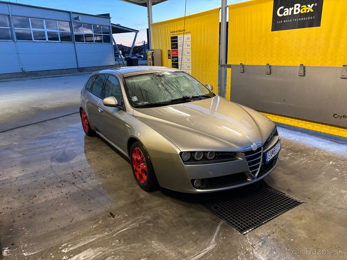 Rozpredam Alfa Romeo 159 2.0 jtd