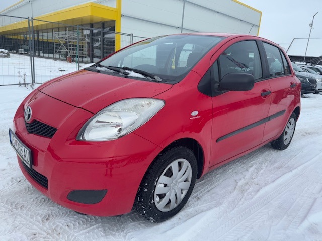 Toyota Yaris 1.0I VVT-i AKONTACIA OD 0%