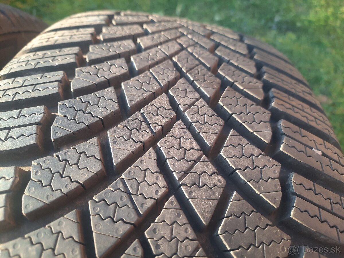 zimne 215/55 r18