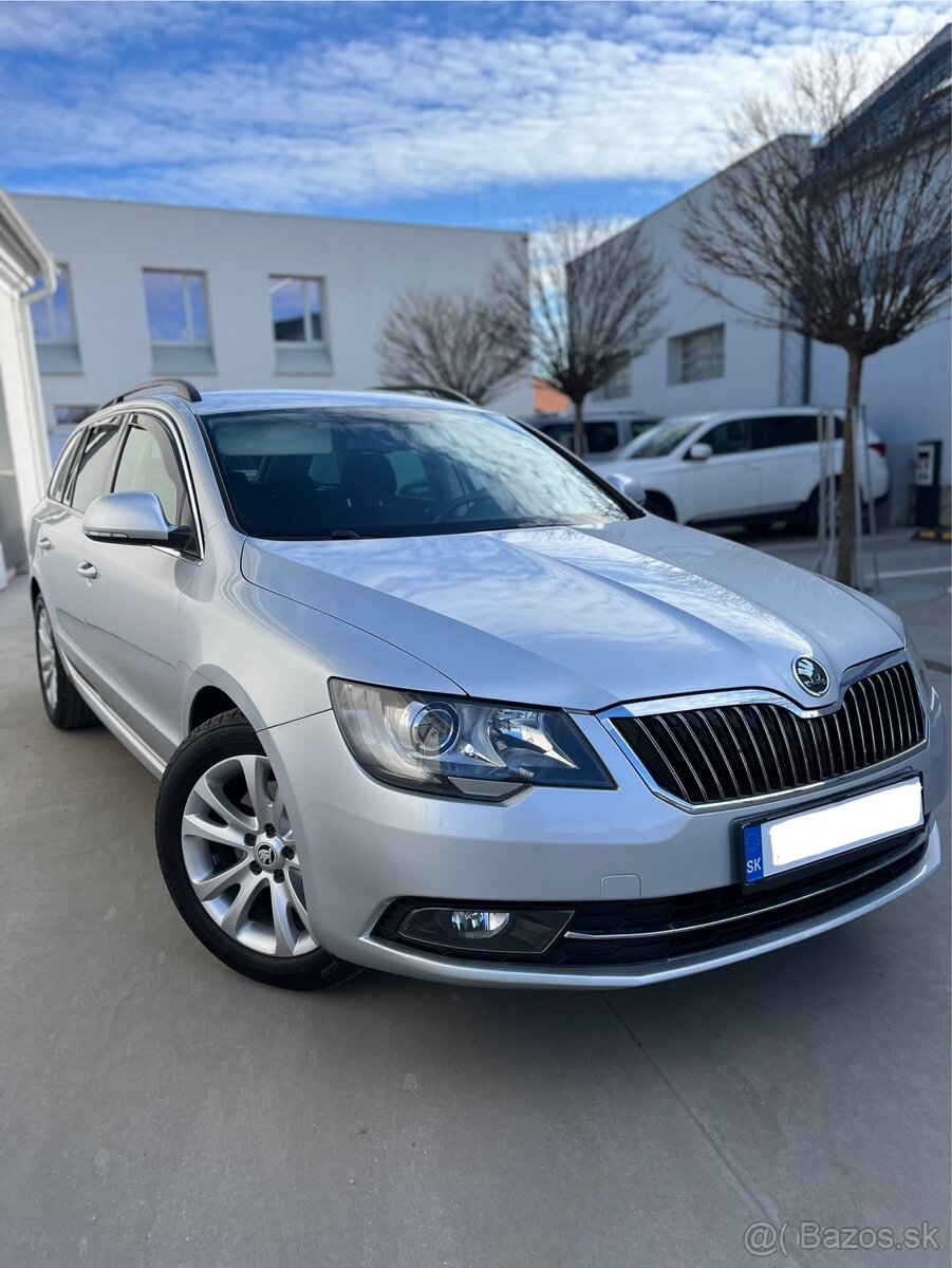 Škoda Superb Combi 2.0 TDi DSG 103kw NAVI/Colombus