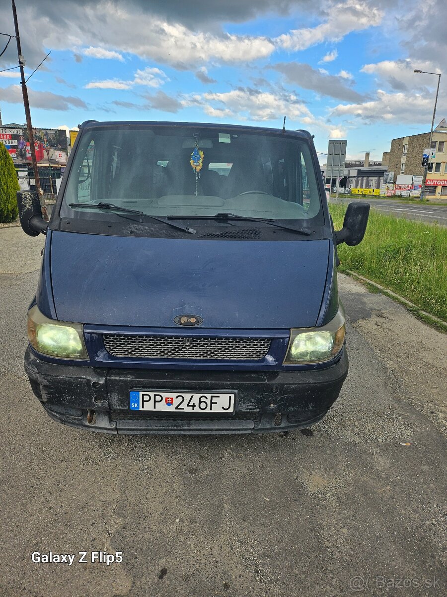 Ford Transit 9miestny