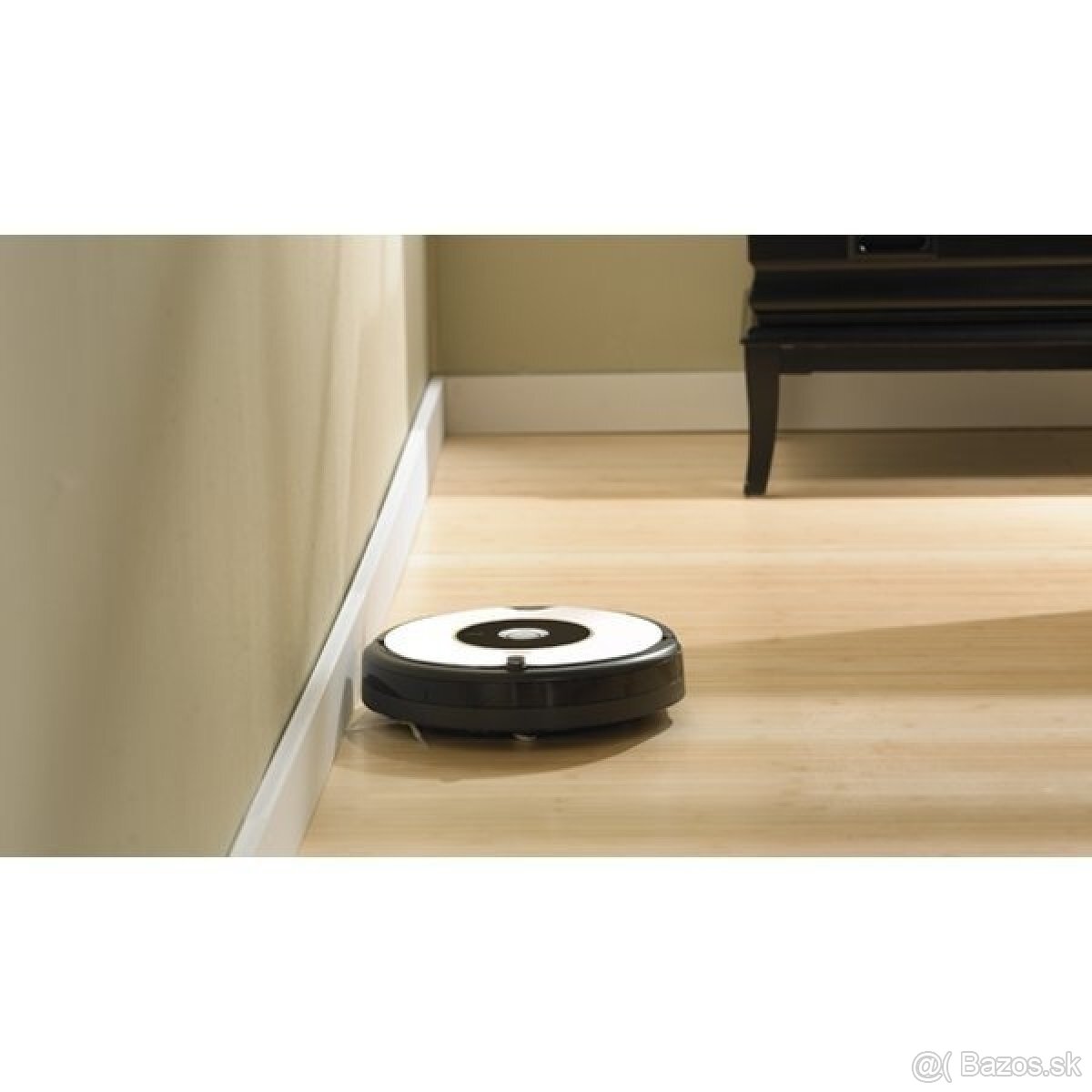 Vysávač IRobot Roomba 605