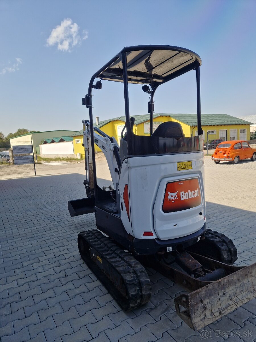 Minibáger Bobcat e17 850 mth