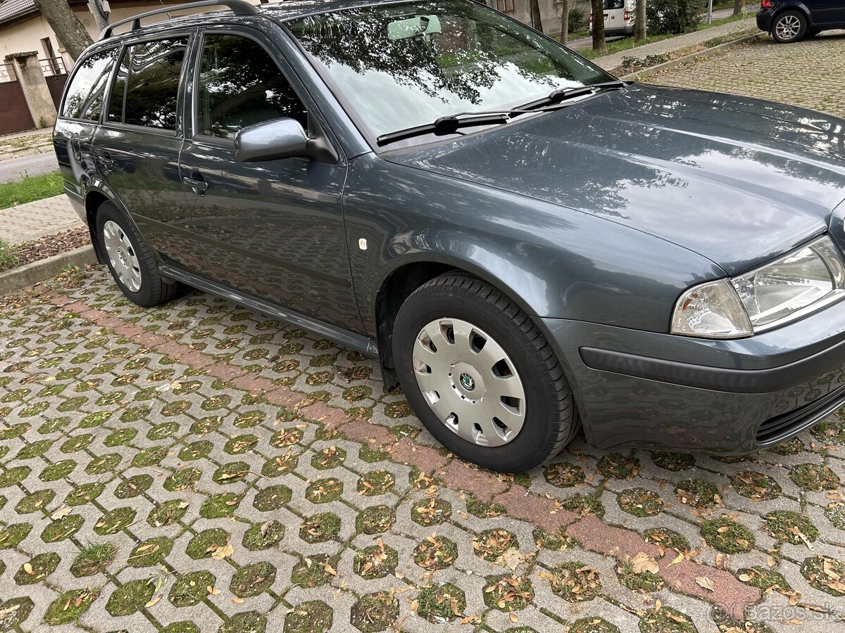 Skoda Octavia combi