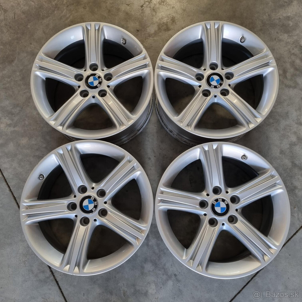 Originál BMW disky 5x120 R17 ET37