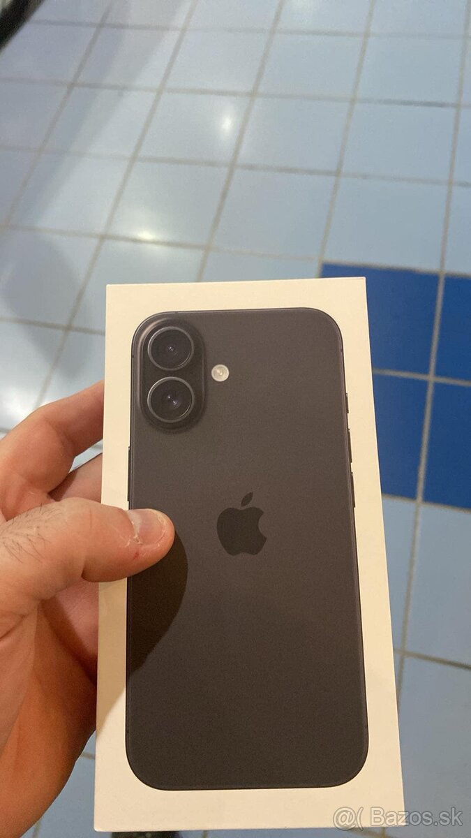 iPhone 16 128GB čierny