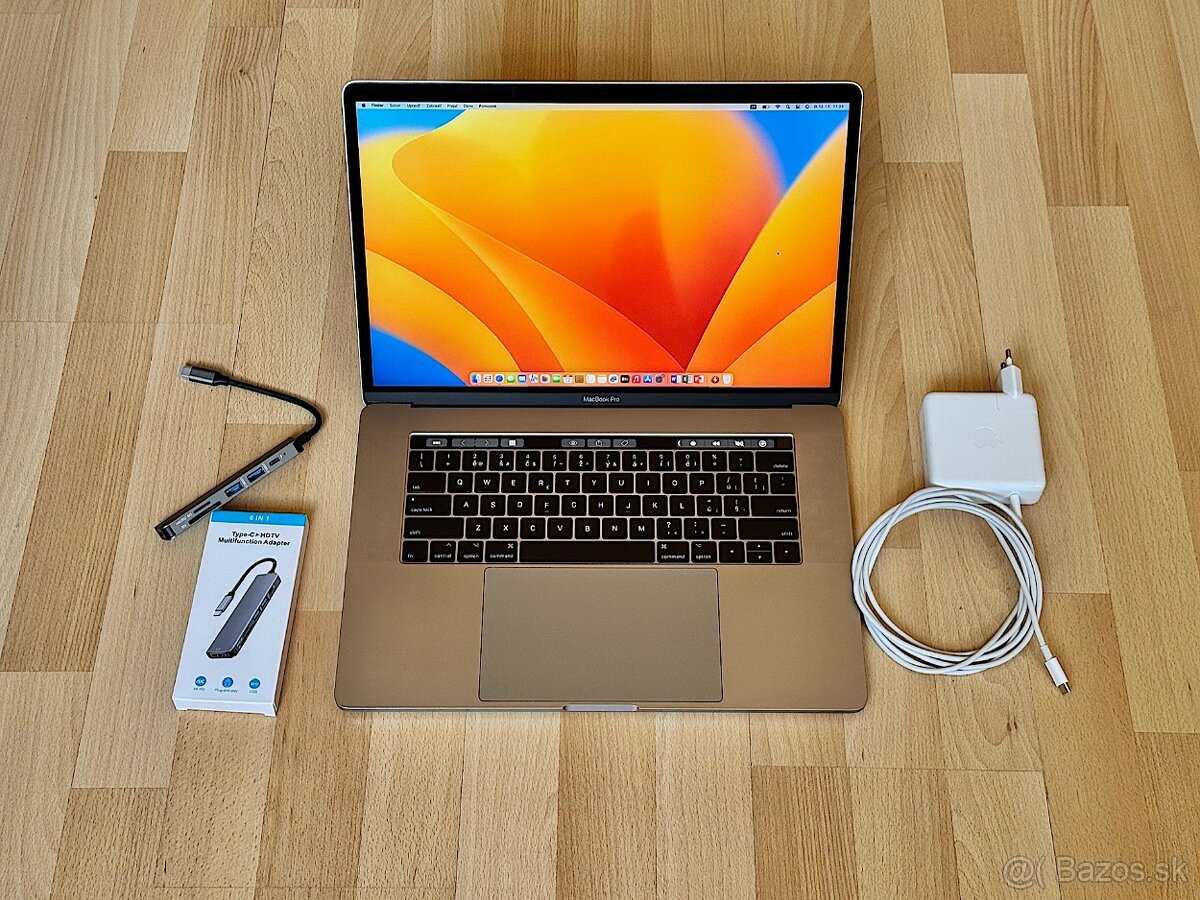 MacBook Pro 15" i7-2.9GHz/16GB/512GB, NOVÁ BATERKA, TOP STAV