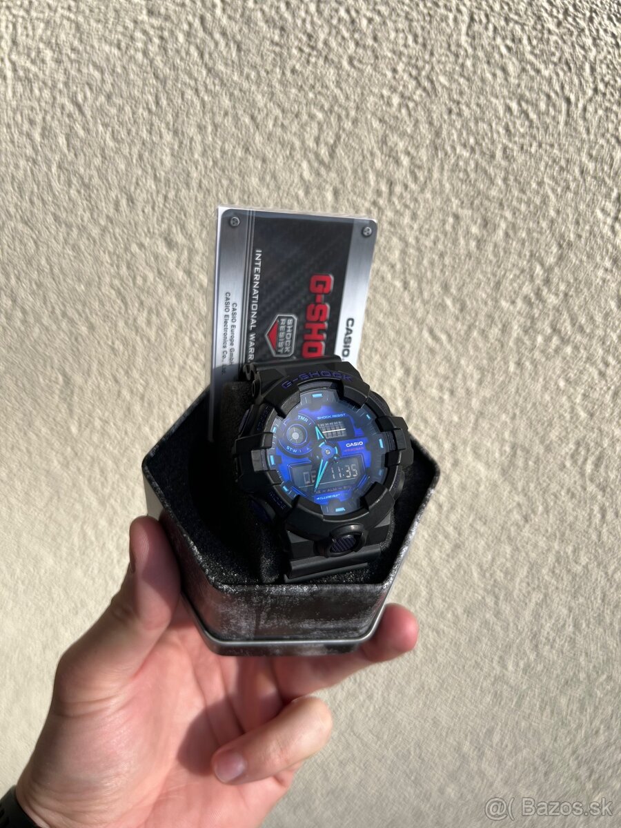 CASIO G-Shock GA-700VB