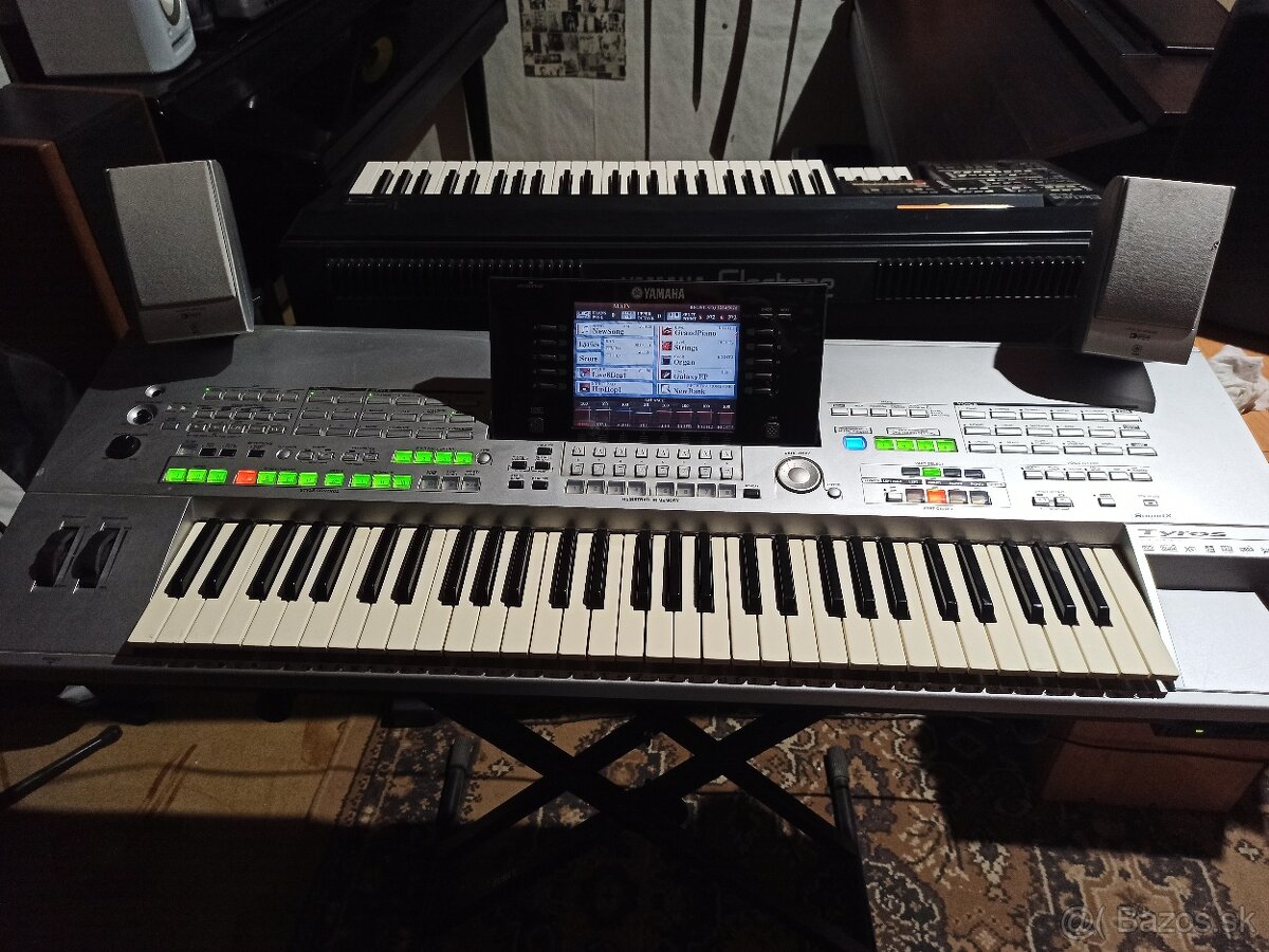 Yamaha Tyros 1