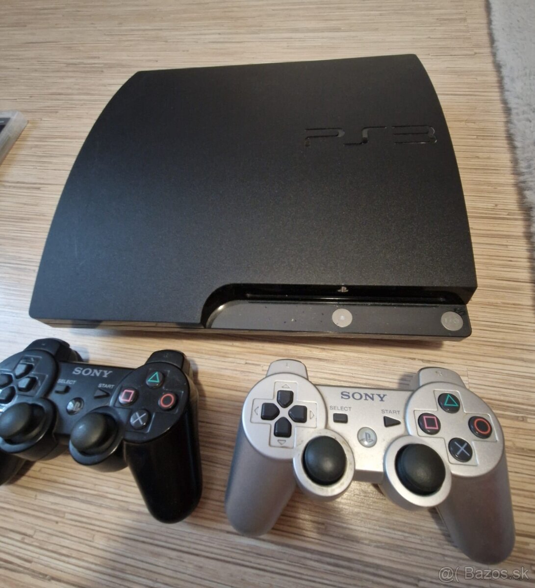 Playstation 3 + 2 joysticks + 18 TOP hracy