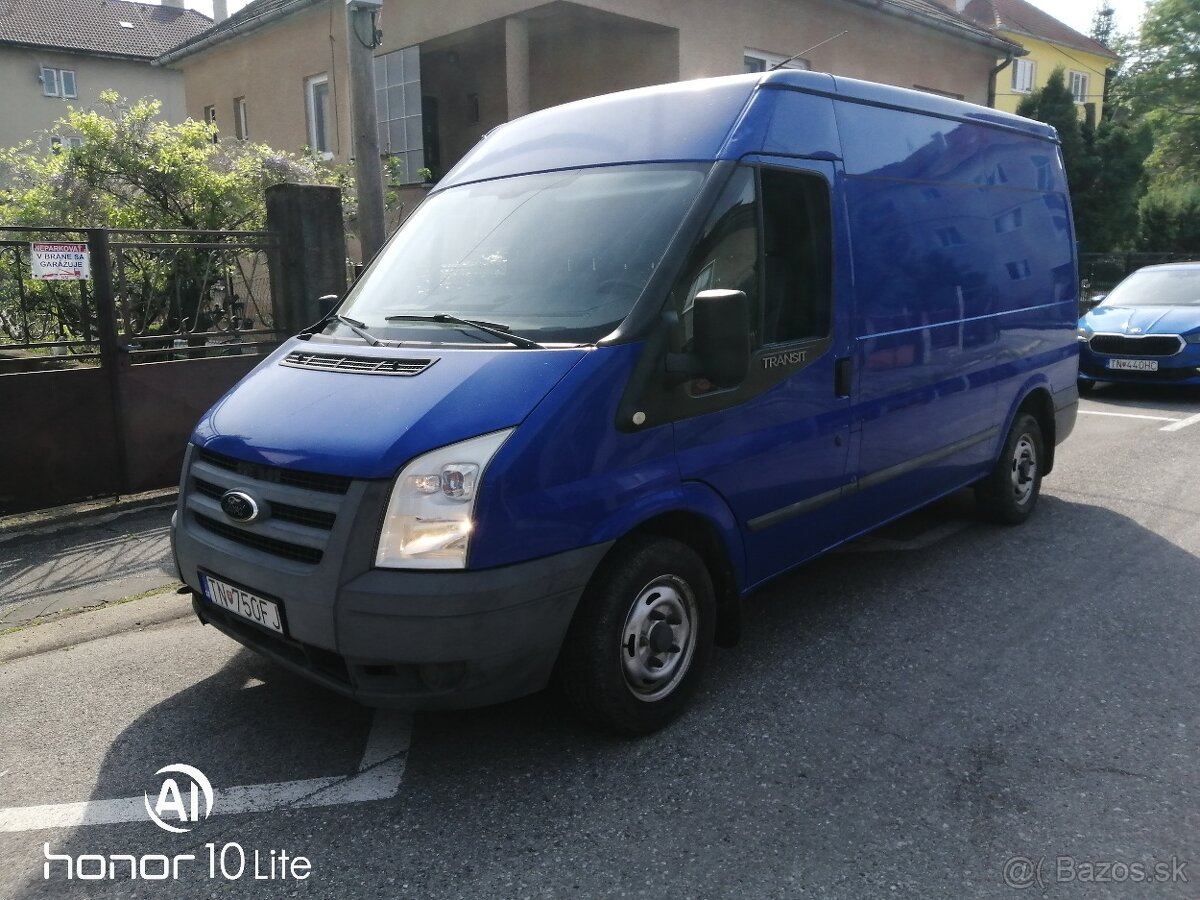 Ford Transit 280M rok 2011 najazdených 76900km