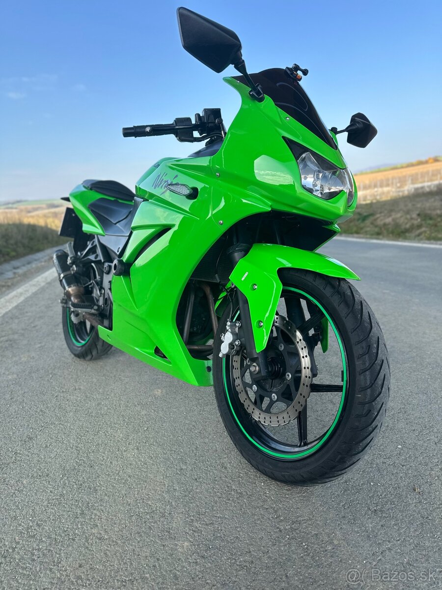 Kawasaki Ninja 250 R r.v. 2009