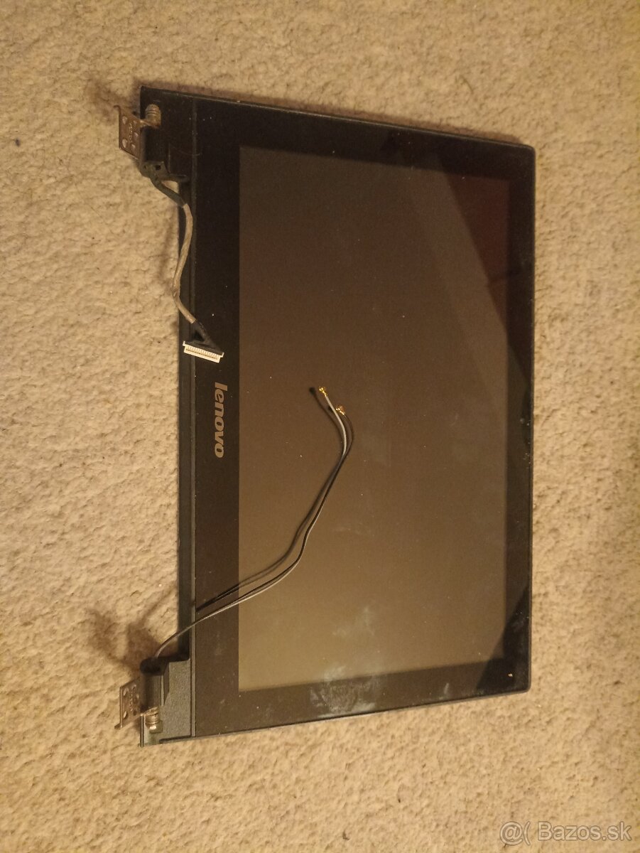 LCD dotykový Lenovo S210