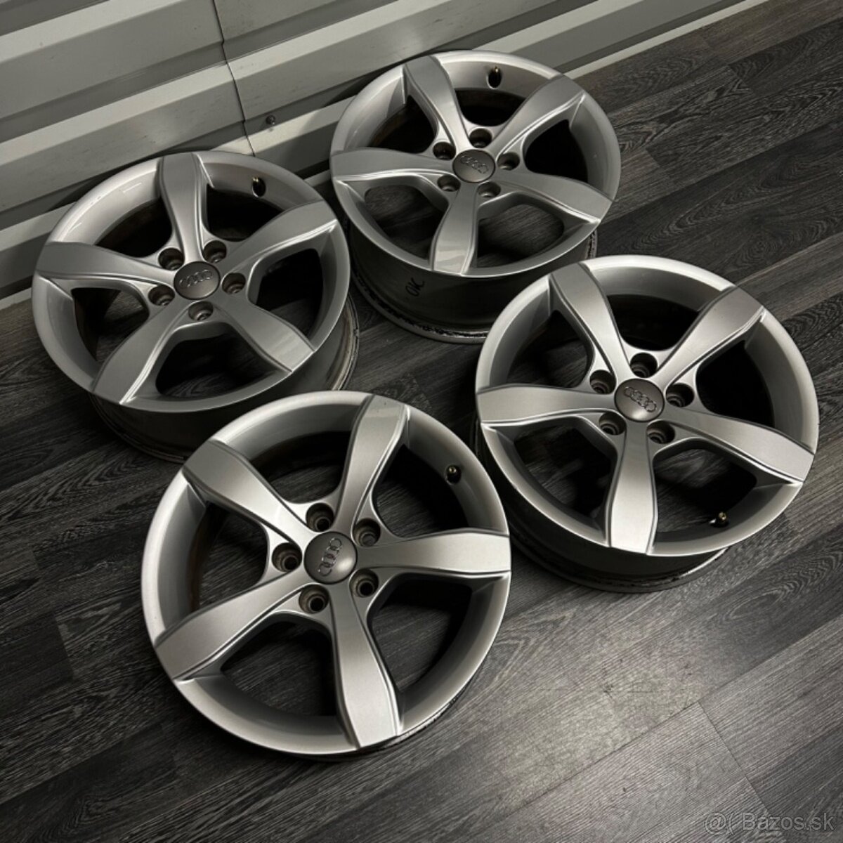 Alu AUDI A1 5x100 15” 8X0071495