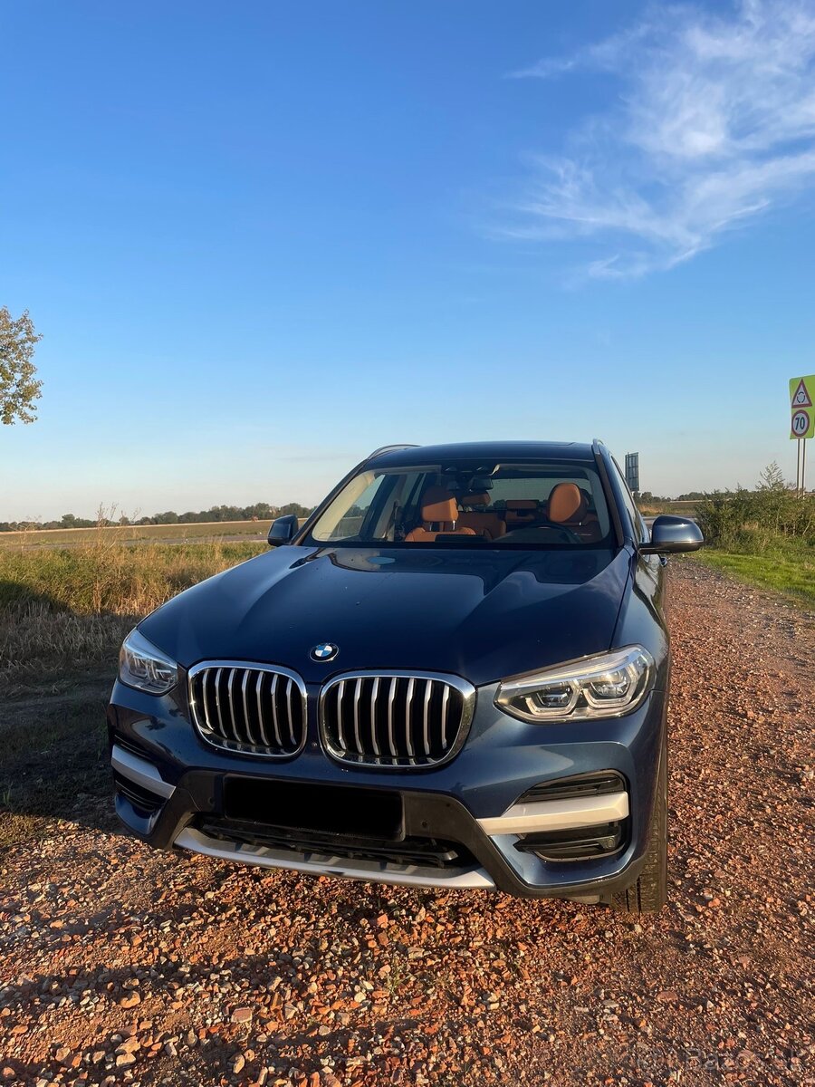 BMW X3 30i XDrive - Xline