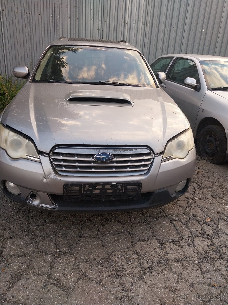 SUBARU OUTBACK