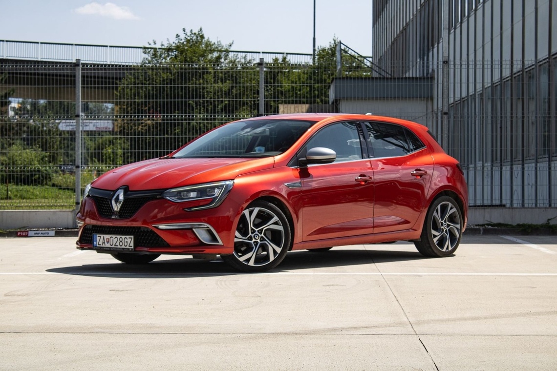 Renault Mégane Energy TCe 205 GT EDC